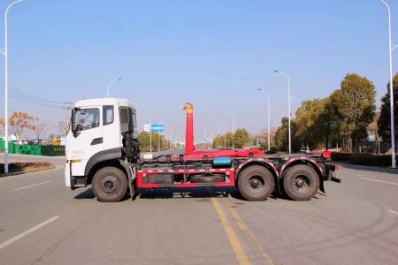 CAMC 6X4 Heavy Load Hooklift Truck Details(7)