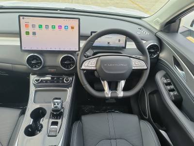 Dongfeng Forthing Friday Right-Hand Drive Version Details (7)