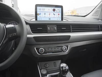Dongfeng Fengxing SX6 Details (10)