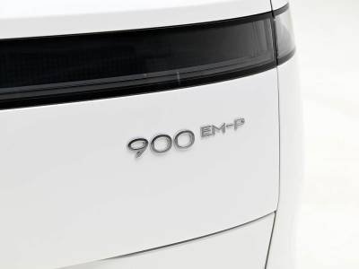 Lynk & Co 900 details (16)