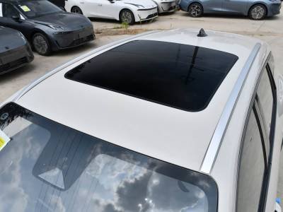 Lynk & Co 06 Details (17)