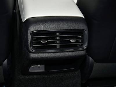 BYD Seal 05 DM details (13)